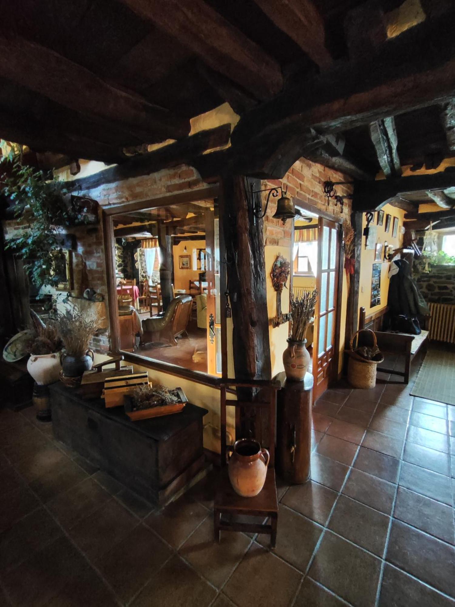 Гостевой дом Casa Simon Сервера-де-Писуэрга Экстерьер фото